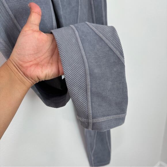 Lululemon Wunder Under High-Rise Tight Snow Washed Ribbed 28" Washed Luna size 2 - Picture 6 of 8